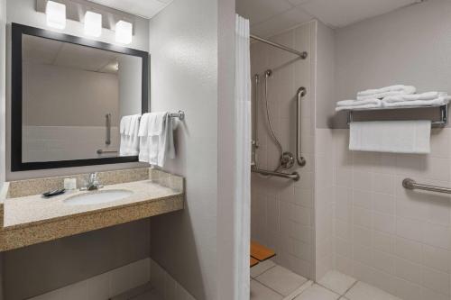 AmericInn by Wyndham Muscatine in Muscatine, USA
