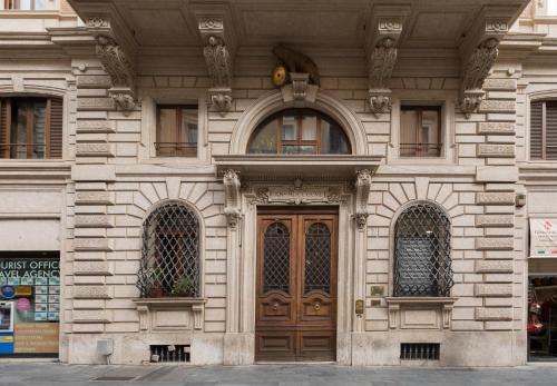 Affreschi Su Roma Luxury B&B – Rome