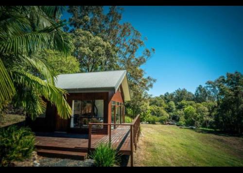 Repton River Views - 2 houses & jetty onto river in Repton