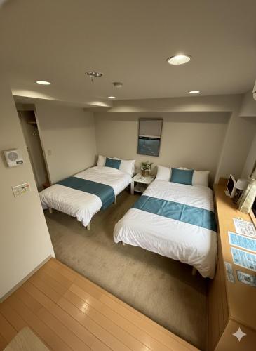 room detail thumbnail 1