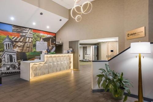 ล็อบบี้, แคลเรียน พอยต์ เซเวียร์วิลล์-พิเจียน ฟอร์จ (Clarion Pointe Sevierville-Pigeon Forge) in เซวีร์วิลล์ (TN)