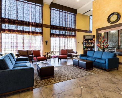 Comfort Suites near NASA - Clear Lake - image 13