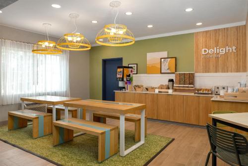 餐飲選擇, Spark by Hilton El Paso University in 桑蘭帕克區
