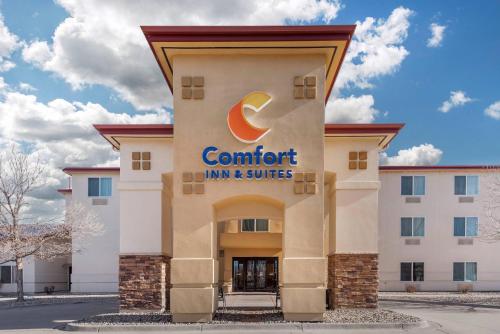 . Comfort Inn & Suites Rifle