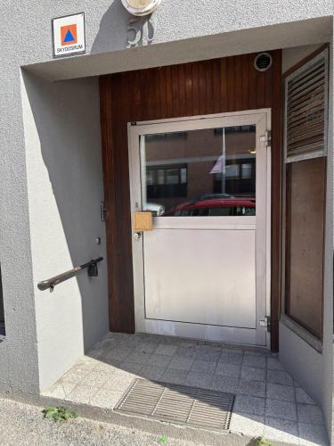 Small studio apartment in the city center in 特洛拉坦市中心