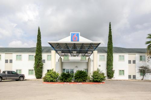 Motel 6 New Braunfels