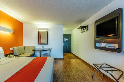 Motel 6-Wisconsin Rapids, WI