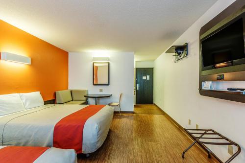 Motel 6-Wisconsin Rapids, WI