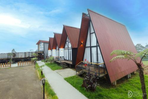 Фасада на хотела, DIENG CERIA RESORT in Sumberejo