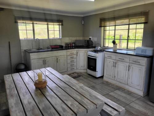Mountain View Farm Cottage 4X4 Vehicles ONLY - Dullstroom