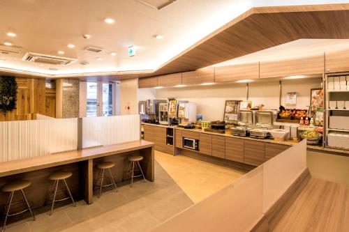 スーパーホテル戸塚駅東口