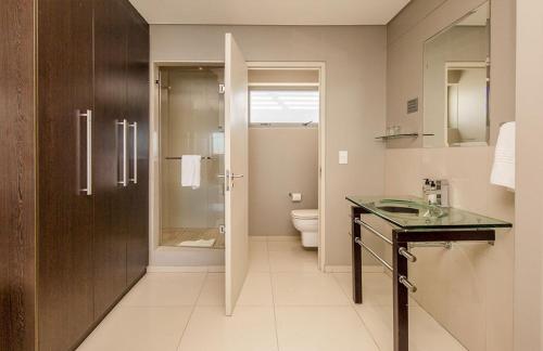 Spacious studio with breathtaking sea views - image 6