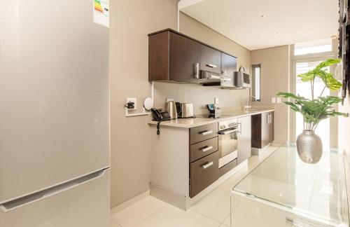 Spacious studio with breathtaking sea views - main image