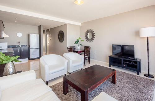 Apartment with spectacular sea view - image 11