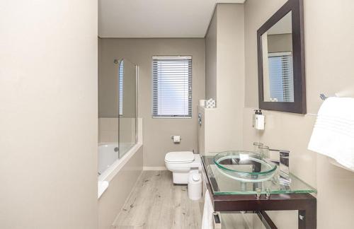 Apartment with terrace and private splash pool - image 14
