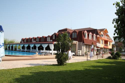 Hotel Racic Self-Check In, Voyvodinovo