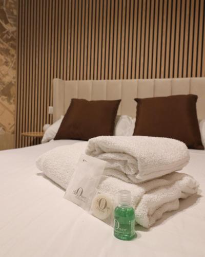 Lotus Rooms - main image