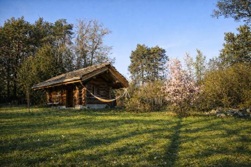 WoodMood Cabin with Spa, Leuk
