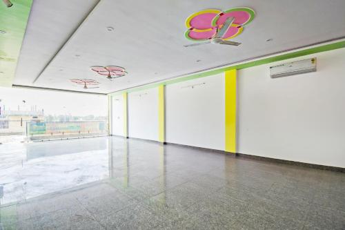 Hotel O Shri Balaji Marriage Lawn And Hotel