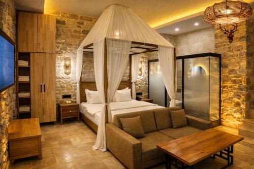 EMİRTİMES HOTEL & SPA TUZLA in توزلا