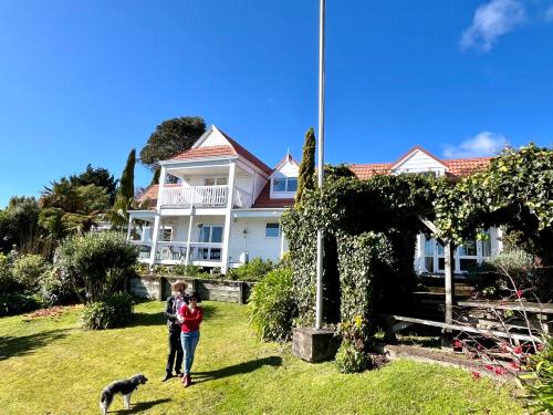 Exterior view, Cherry Villa in Paraparaumu