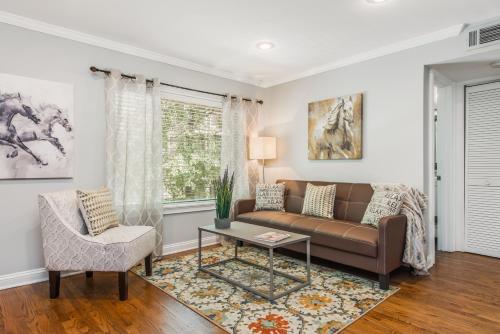 Amazing Midtown Atlanta Location by Piedmont Park Beltline Ponce City Market in Atlanta, USA