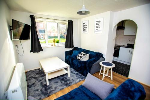 Modern 1-Bed - Free Parking - WiFi - Near Station, Londra