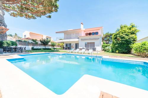 Úszómedence, Villa Marina in Areia