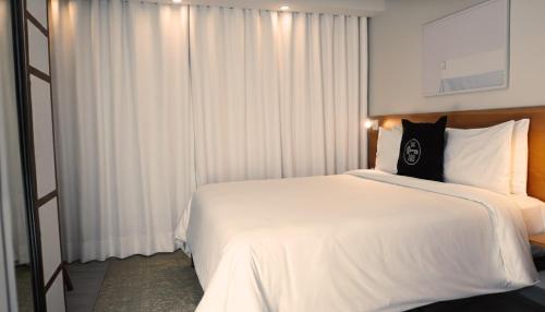 1 double bed