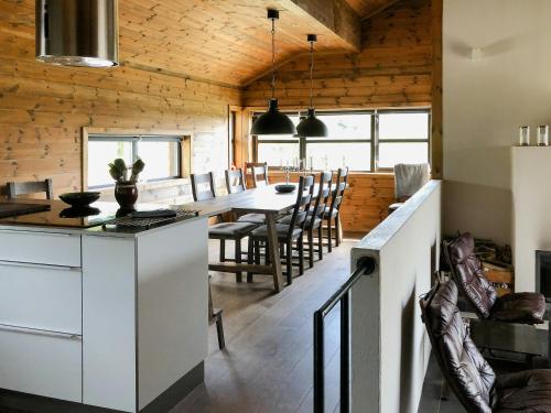 Viesnīcas āriene, Cozy Holiday Home Embraced By Valdres Hills in Ryfoss