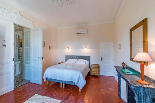 Eloi Merle - Chambre d'hôtes - Accommodation - Olonzac