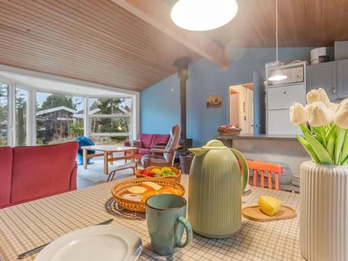 Holiday Home Odstanus - 575m from the sea by Interhome in Vaeggerlose