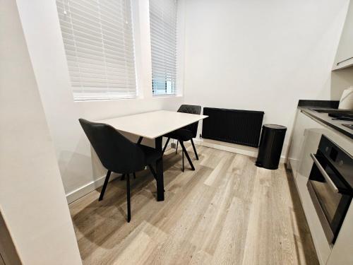 Létesítmények, Modern 1-Bed in Victorian Building, Bury in Bury