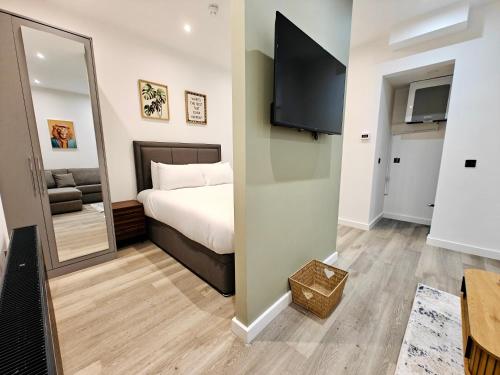 Modern 1-Bed in Victorian Building, Bury in Bury