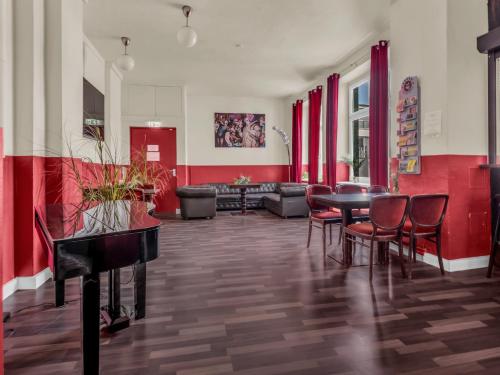 Konyha, Ballhaus Berlin Hostel near Természettudományi Múzeum