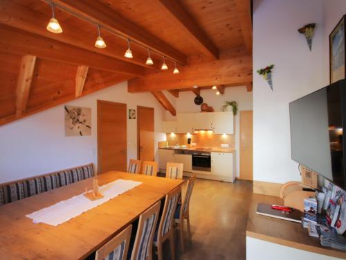 Holiday Home Bergblick by Interhome in คัพพ์ล