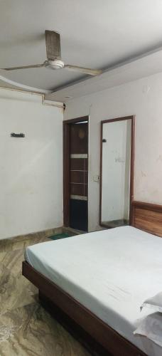 Hotel Odeon Continental – Delhi, NY