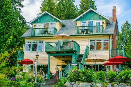 Bonniebrook Lodge in Gibsons, Canada