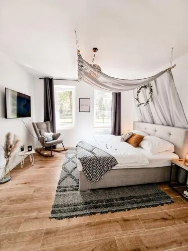 Eifelzeit Apartment One - Wellness mit Infrarotsauna in Bollendorf, Deutschland