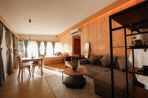 2 bedrooms, 2 beds