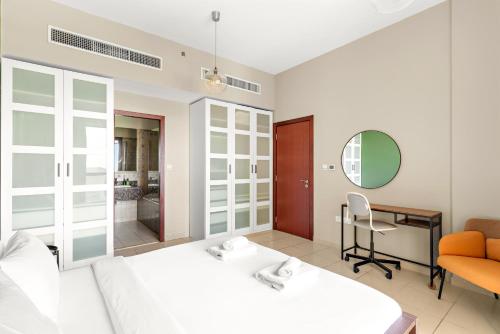 VayK - Light-Filled and Spacious 1BR in JBR - image 7