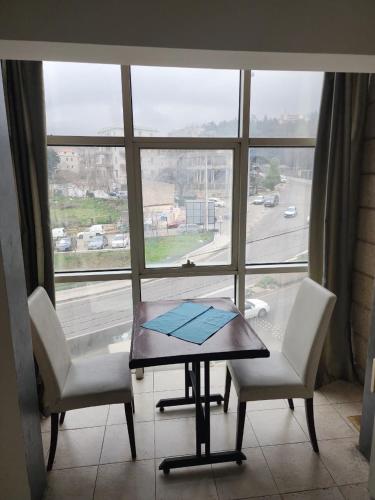 HighLand suites in Aley