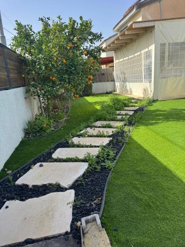 הבית של גיא בנאי in Beer Sheva