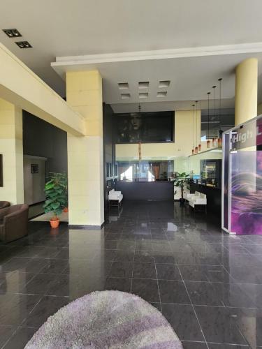 HighLand suites in Aley