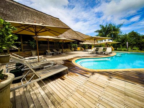 Buitenkant, Shearwater's Explorers Village in Victoria Falls