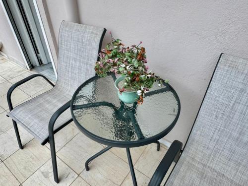 Calma Apartment - Your calm escape in Arcadia in Tripoli