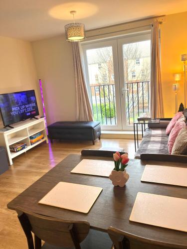 Cosy two bedrooms flat suitable for a short trip – khách sạn tại Cosham