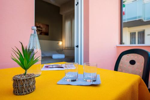 شرفة/ تراس, Amadei Hotel Blumen in Pesaro City Center