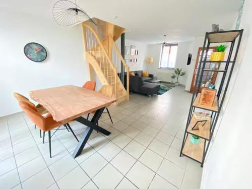 Colocation à Roubaix avec terrasse (Colocation a Roubaix avec terrasse) in 魯貝