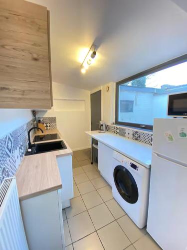 Colocation à Roubaix avec terrasse (Colocation a Roubaix avec terrasse) in 魯貝